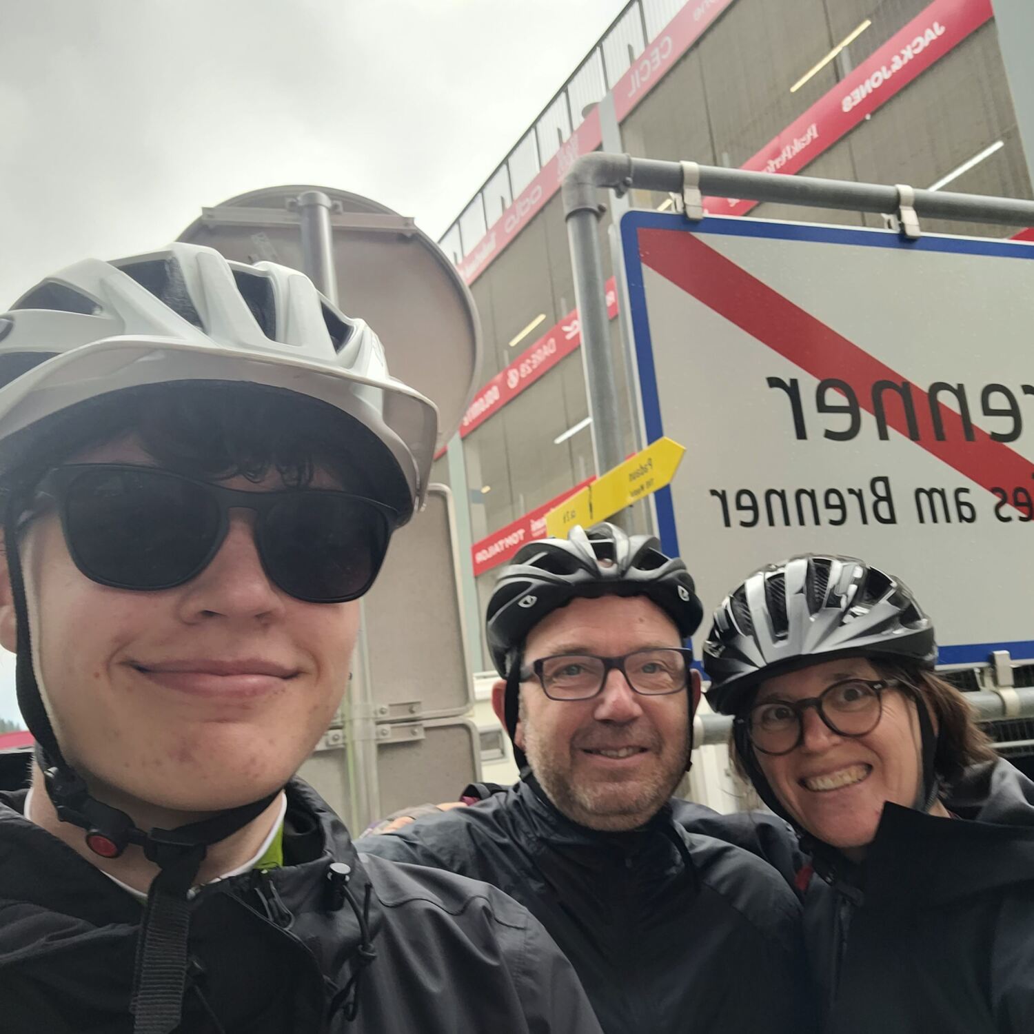 Über die Alpen & die Dolomiten