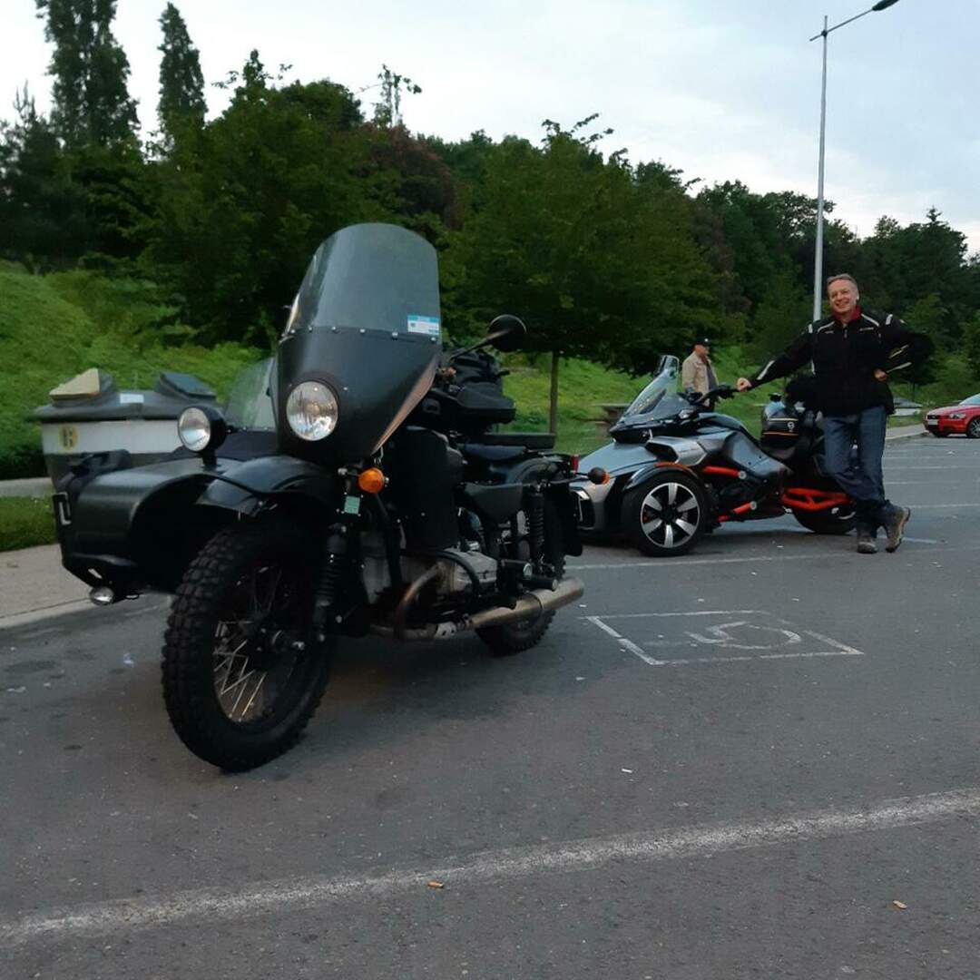 Six roues au Cap Nord