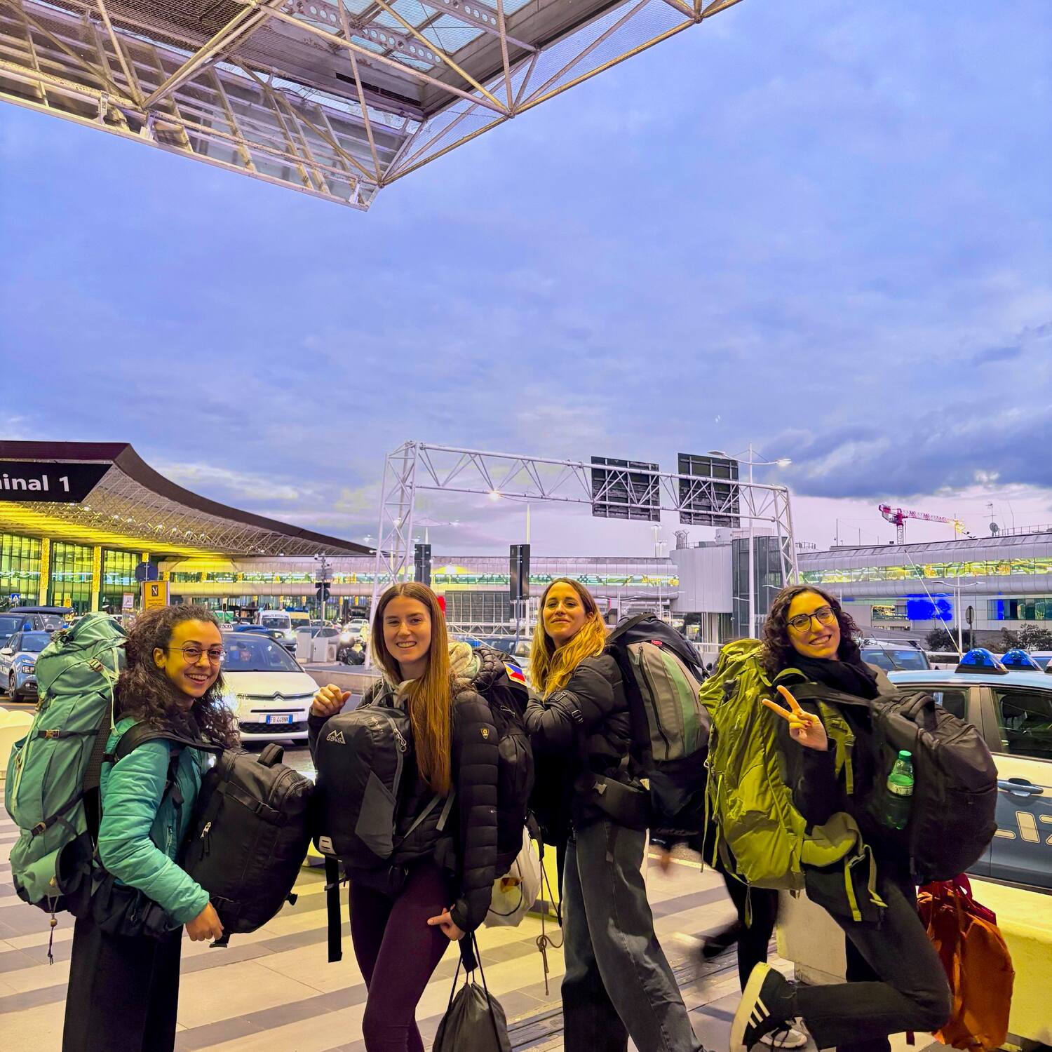 VIETNAM 🇻🇳🌎