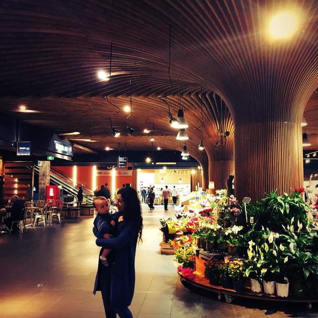 Sydney 2 w J&K