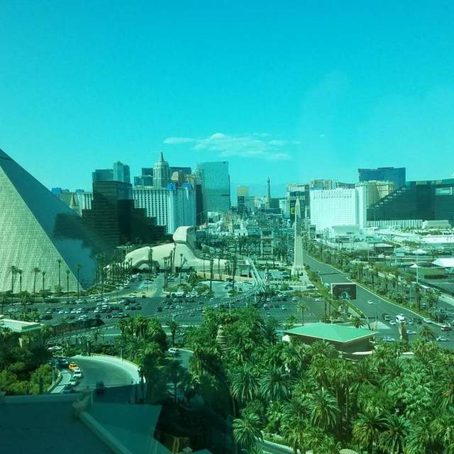 Vegas, Baby