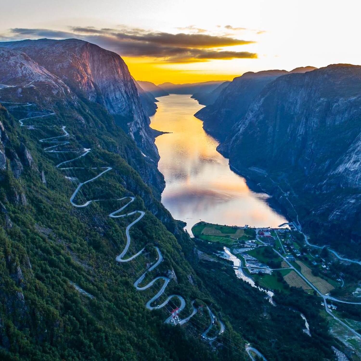 SW Norway on the Bike 🏔️🤩