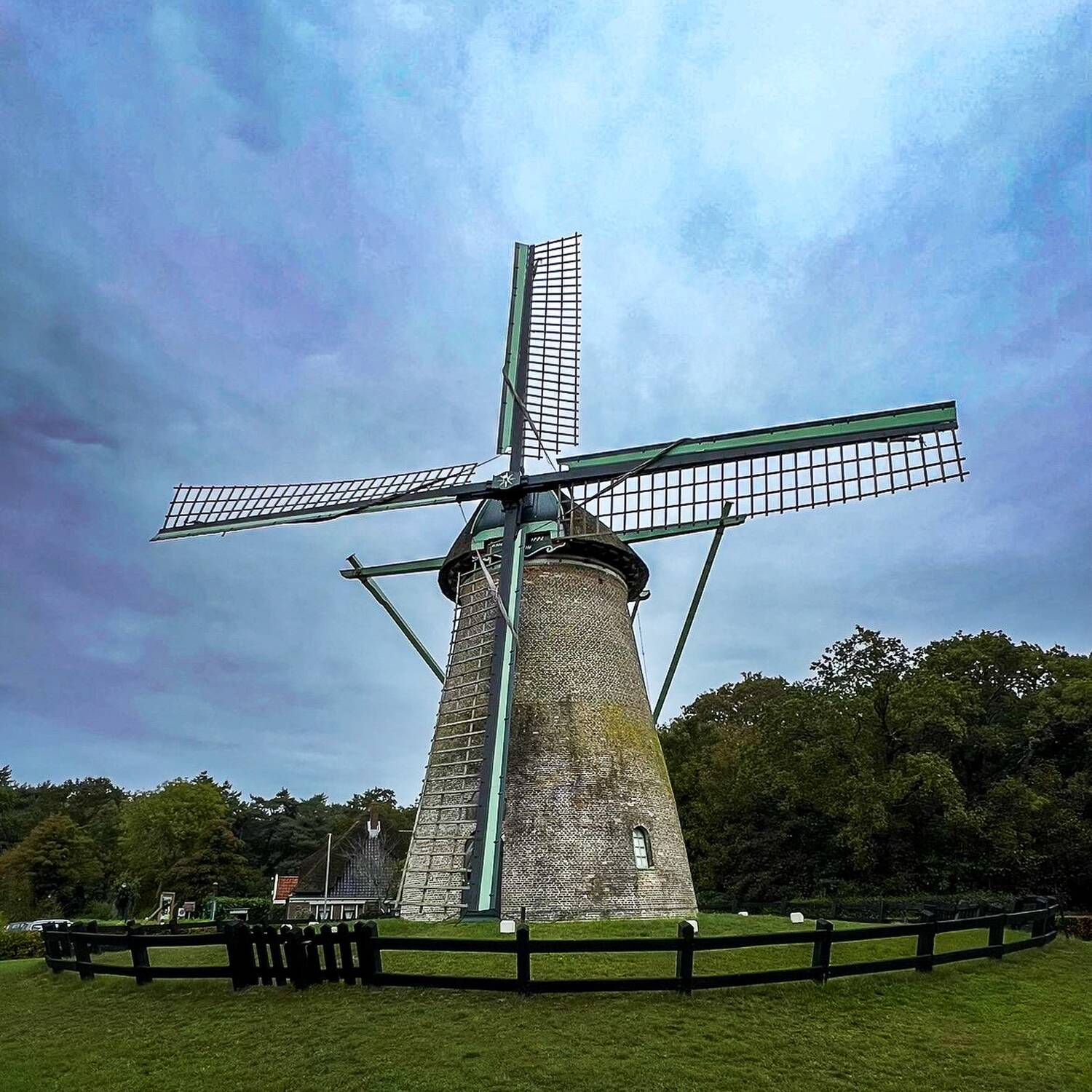 HOLLAND und ein bisschen mehr