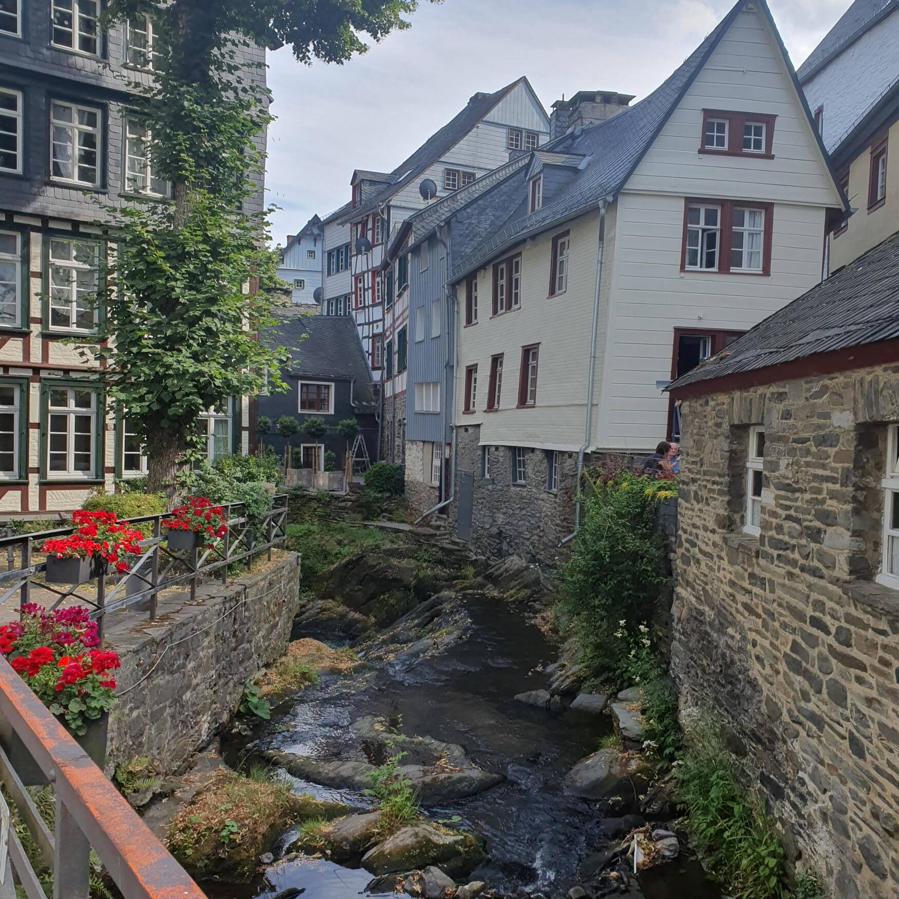 St Geertruid to Luxembourg