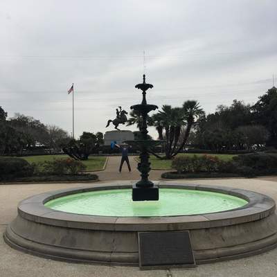 New Orleans, LA