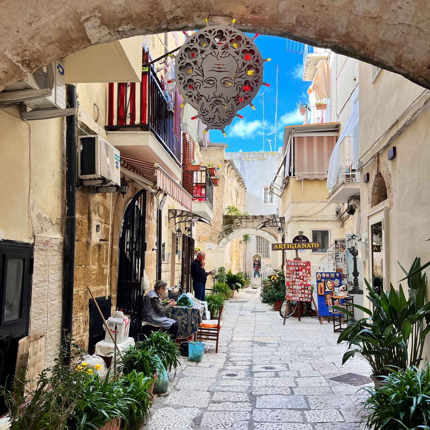 Bari