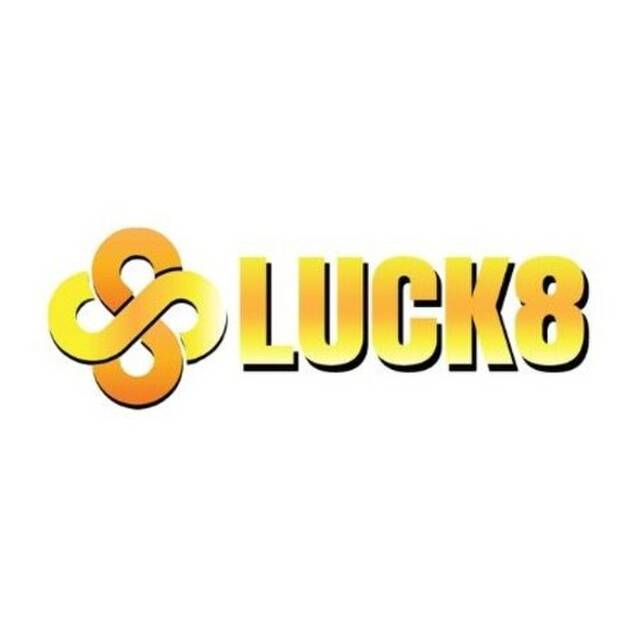 LUCK 8