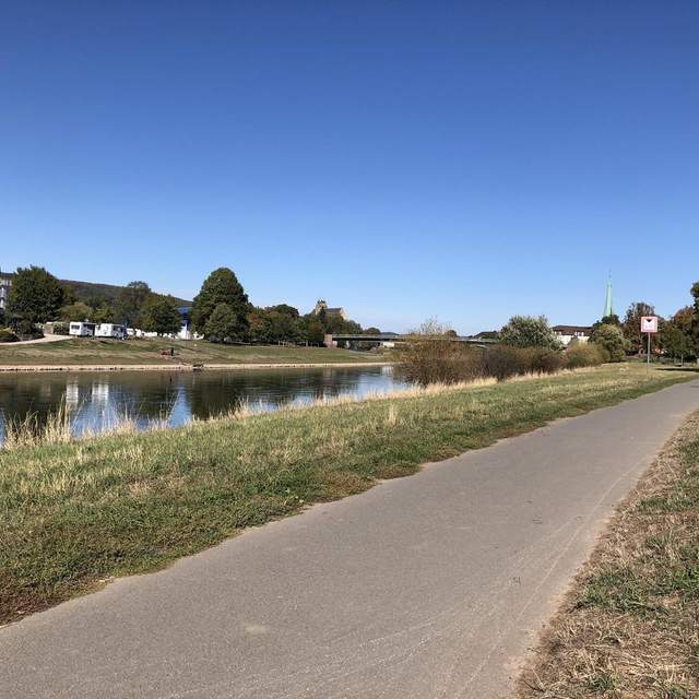 Holzminden nach Höxter