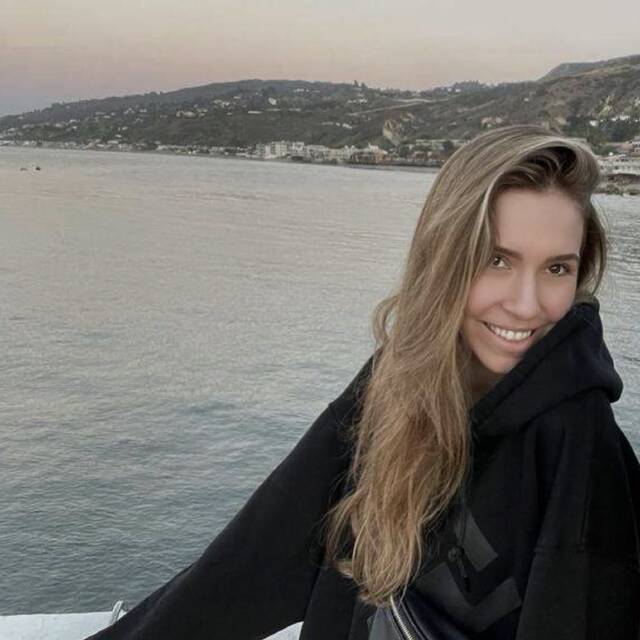 Gillian T