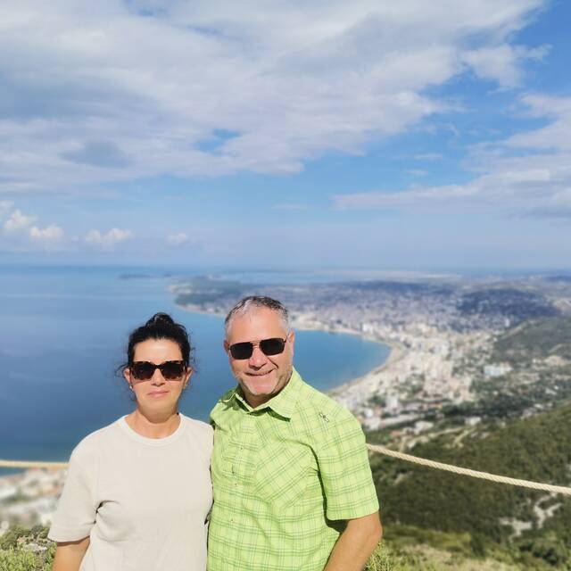 Travelicurici Laurentiu and Laura