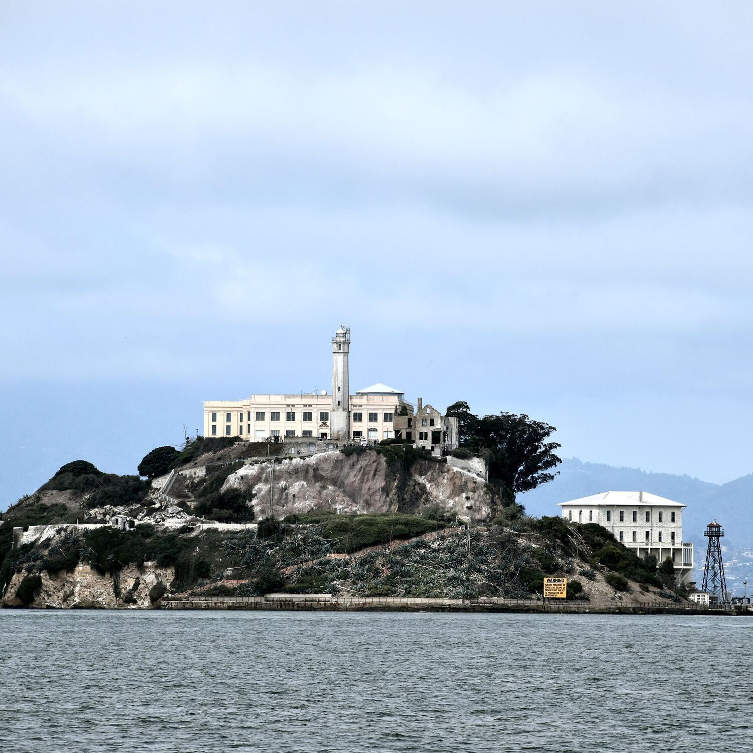 San Francisco/ Las Vegas