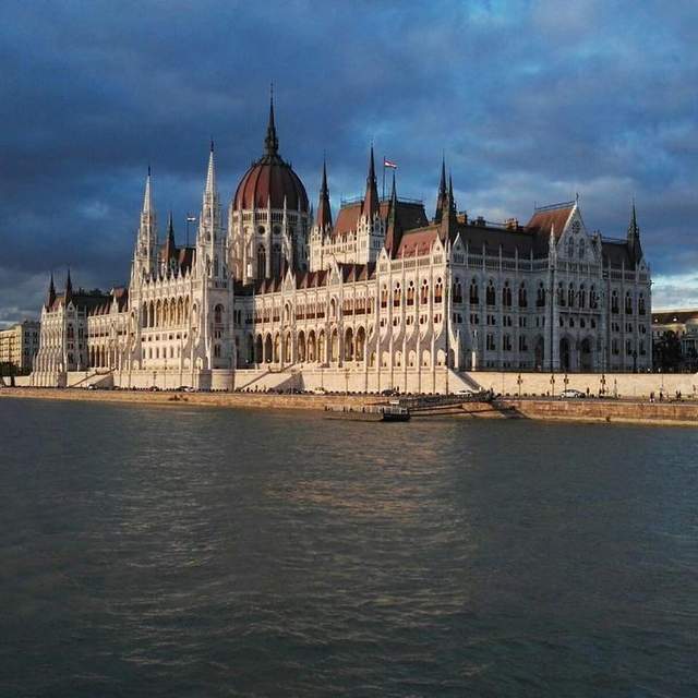 Budapest, Wien, Prag