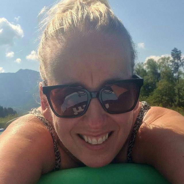 Anita Martens - Feuler