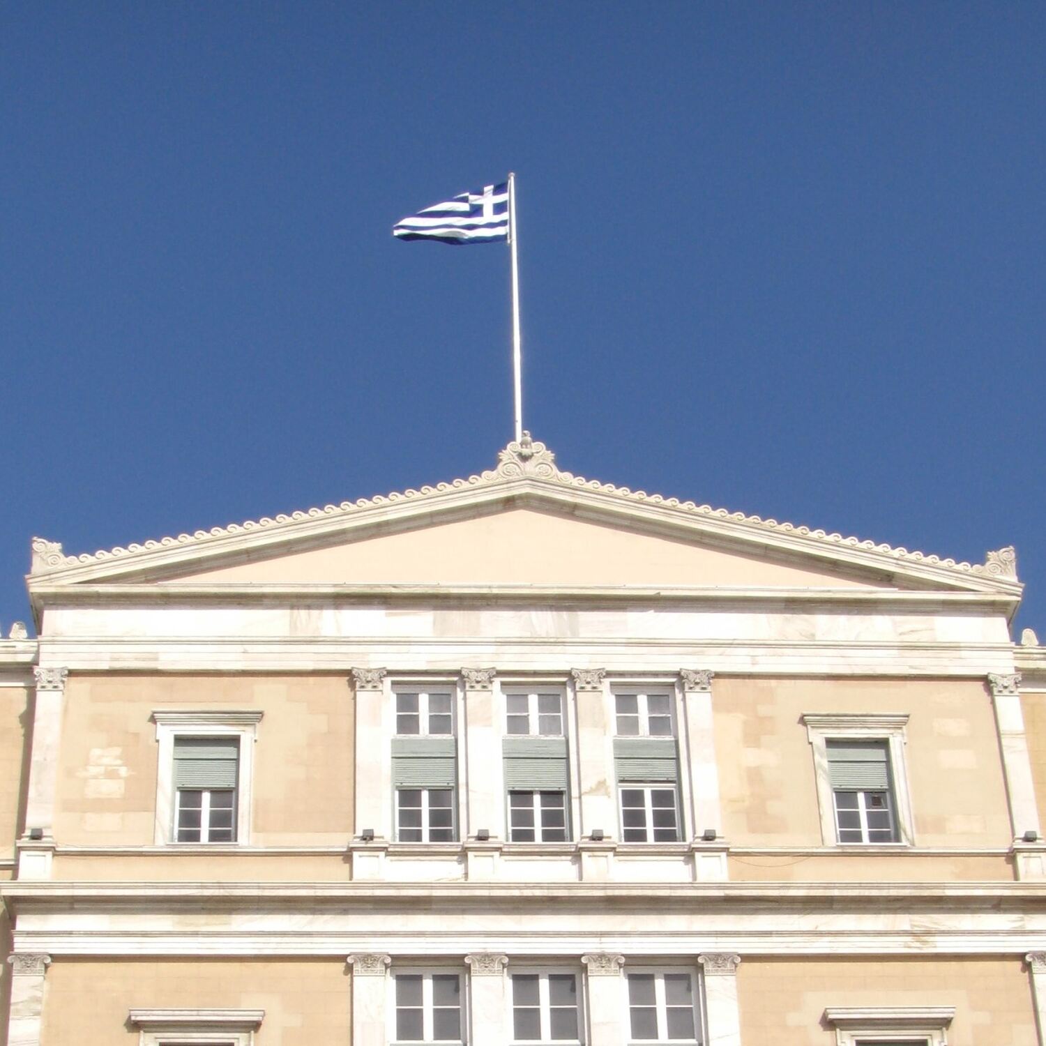 Mädelstrip nach Athen