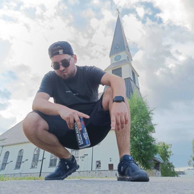 Niko Sim