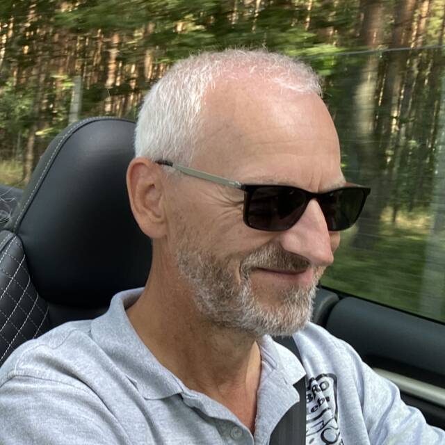 AUDI Cabbi
