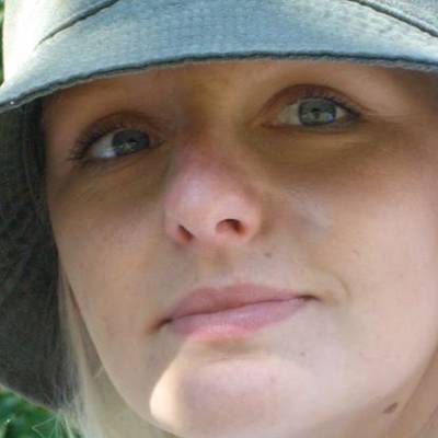 Jennifer de Buhr
